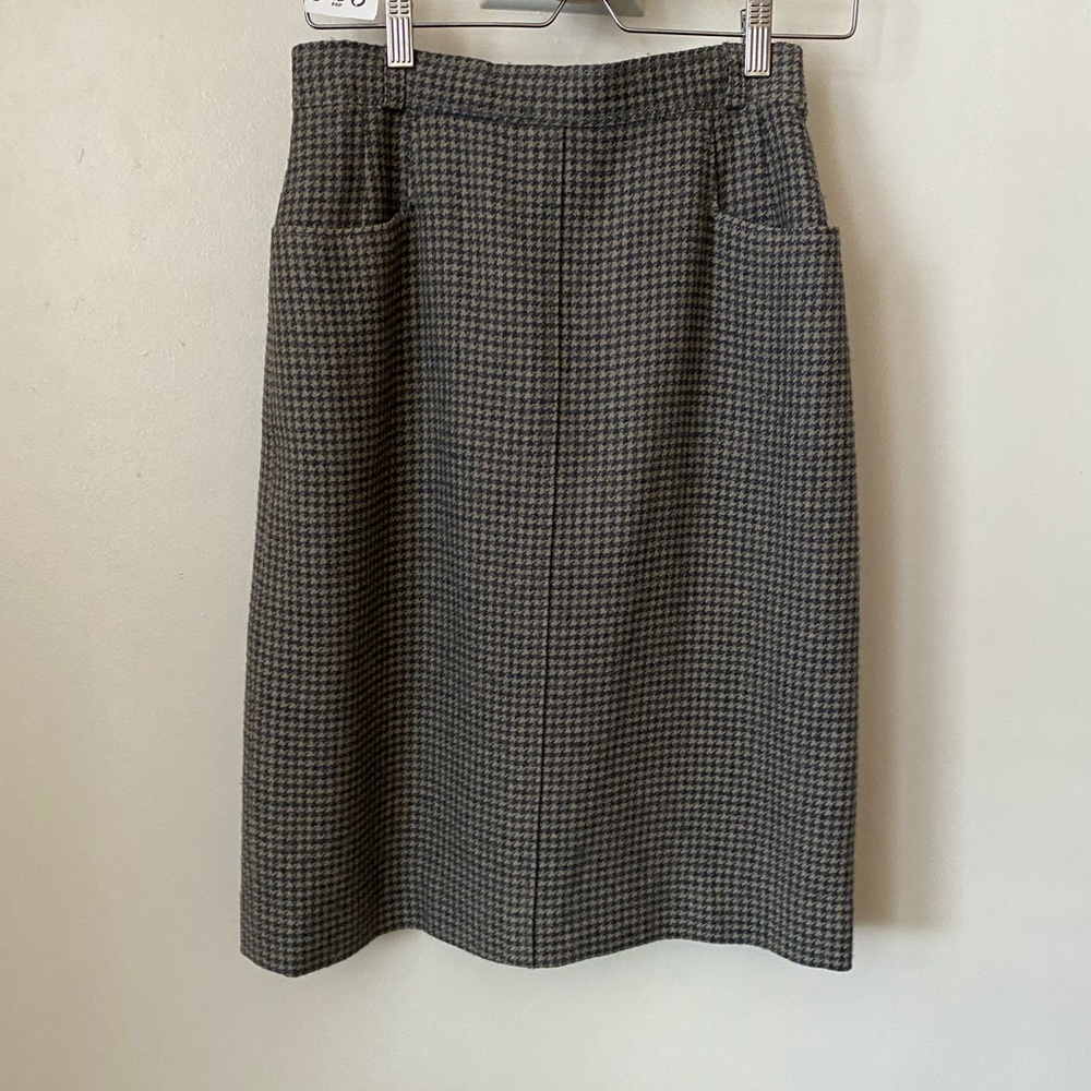 Vintage Louis Feraud skirt